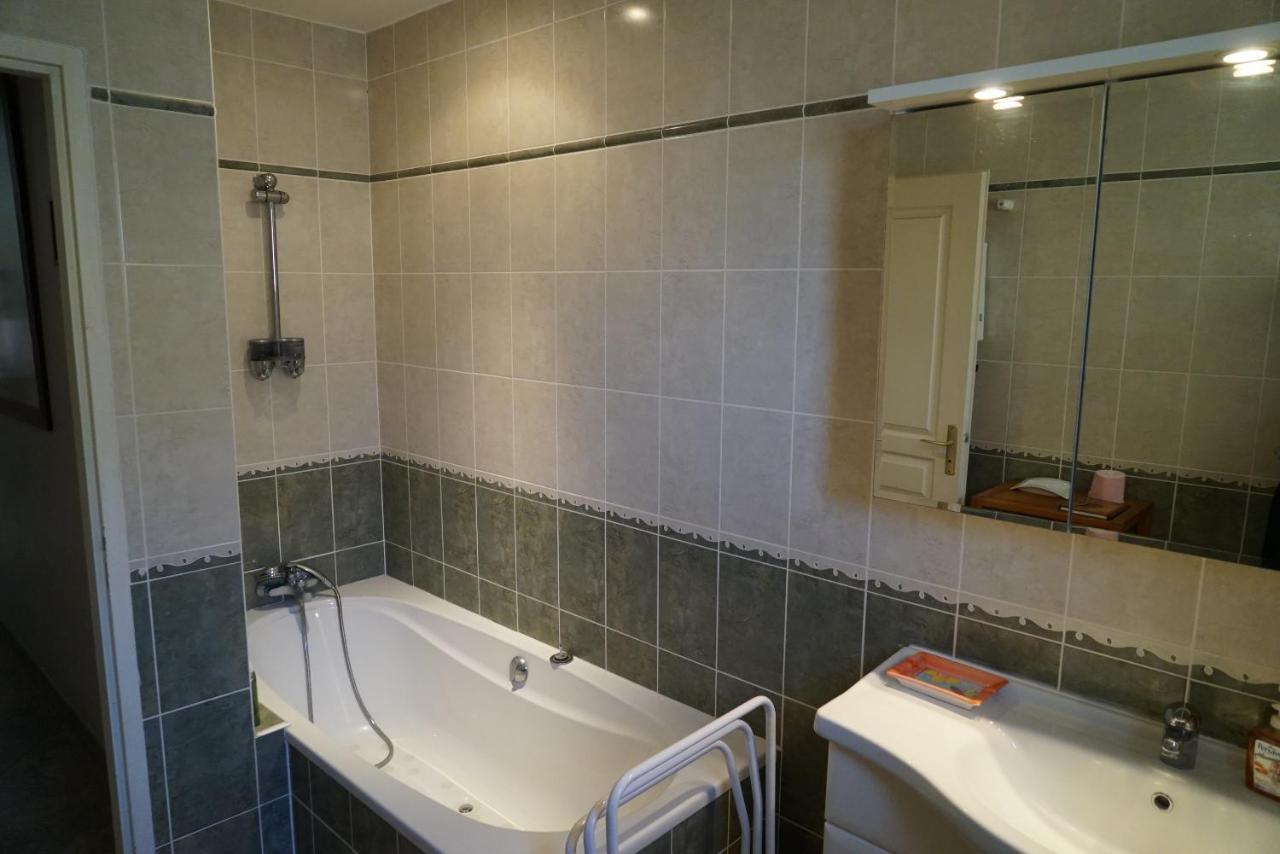 Chambre 3 Beziers Villeneuve Exterior photo
